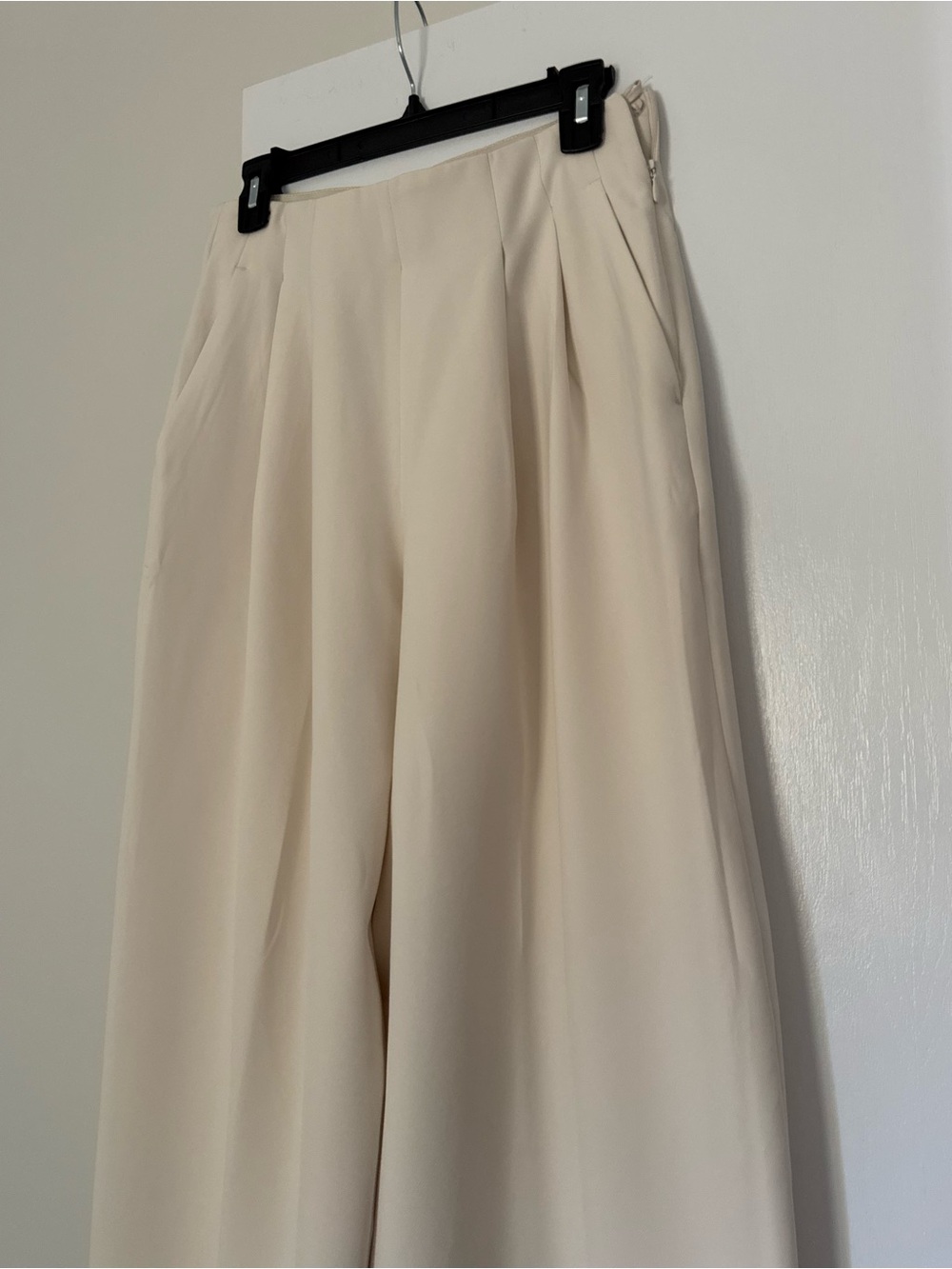 H&M Wide-Leg Cream Palazzo Pants - US 6 - Picture 3 of 7